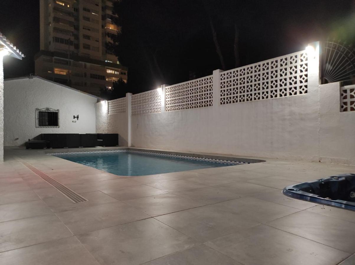 Villa Con Piscina A Un Paso De La Playa Benidorm Dış mekan fotoğraf